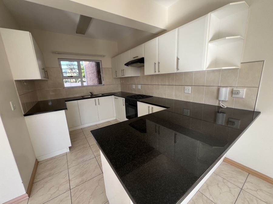 3 Bedroom Property for Sale in Berea Eastern Cape
